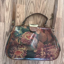 Vintage Patricia Nash Floral Handbag with Twist Lock
