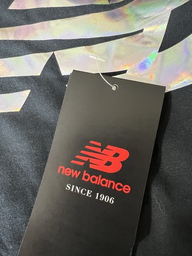T-Shirt Größe Large nagelneu schwarz New Balance - Bild 6 von 6