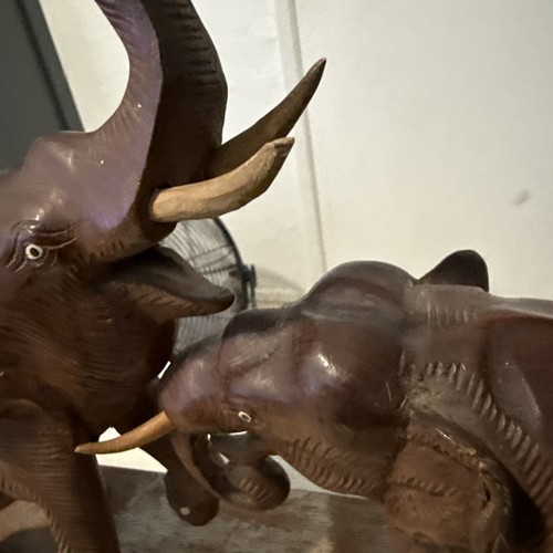Vintage Hand Carved Wood Elephants Playing or Fighting - Picture 5 of 13