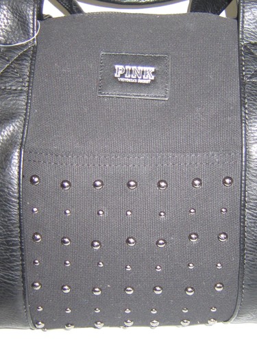 Bling VICTORIA SECRET PINK MINI Stud LOGO CARRY ON WEEKENDER DUFFLE TRAVEL BAG - Picture 3 of 4