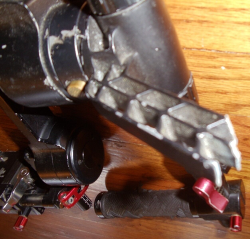 DJI Romin-M Professional Handheld Gimbal stabilizer System As Is -for parts only - 第 14/18 張圖片