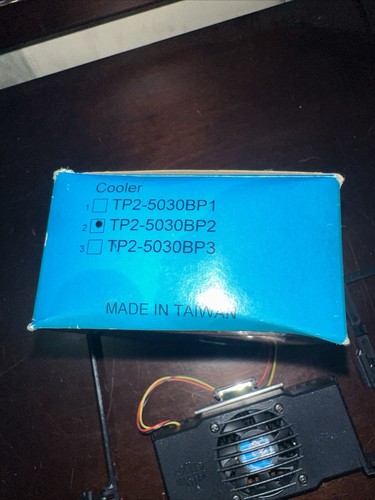Cooler Master 3-Pin TP2-5030BP2 Slot 1 Heatsink CPU Fan - Open Box - Picture 2 of 8