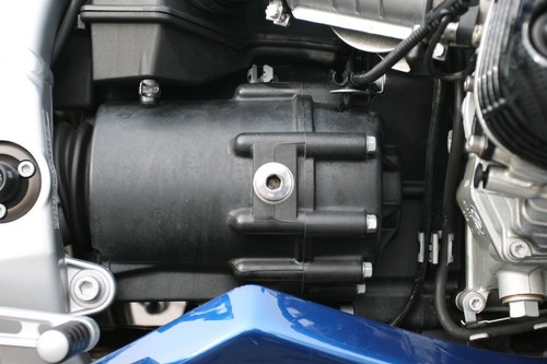 Tornillos de llenado BMW R 850 GS V2A accionamiento final y transmisión altamente pulido - Imagen 2 de 7
