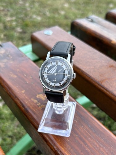 Vintage Watch Pobeda Soviet Made In USSR Mechanical Retro Wristwatch 1980s - Picture 5 of 23