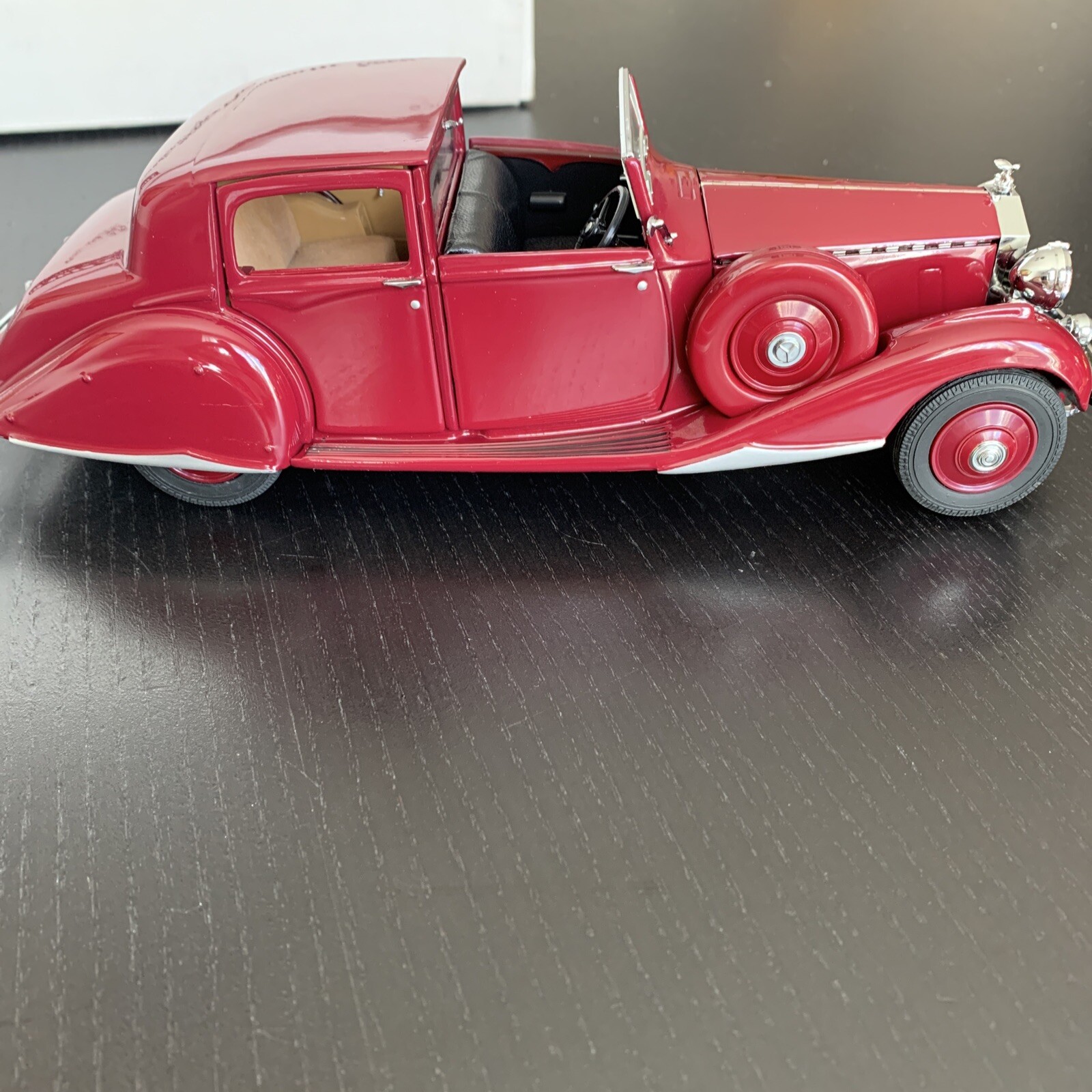 Picture 4 of 11