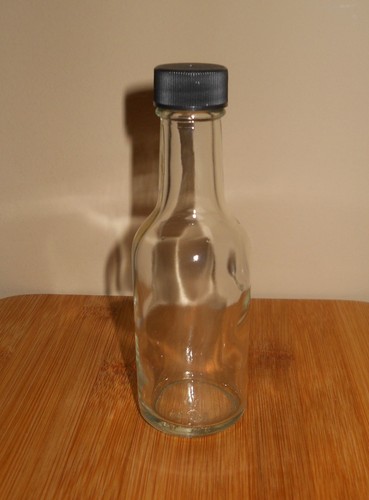 SHOOTER!! MINI BAR ALKOHOLFLASCHE 24 MINIATURPROBE WHISKEYFLASCHEN MIT KAPSELN - Bild 8 von 12