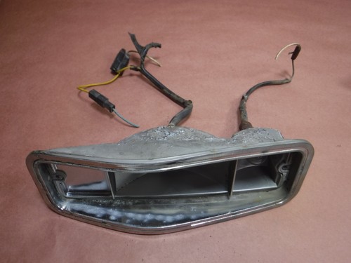 Jeep Wagoneer 1978 Rear Tail Lights Taillights Factory OEM Free Shipping - Picture 2 of 19