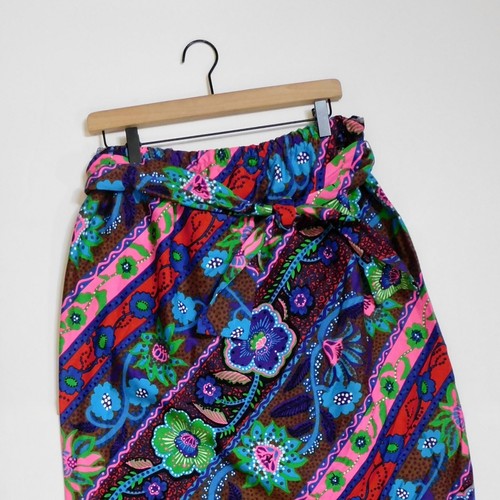 Falda De Colección ALICE Moda Polinesia Colorida Neón Floral Isla Hawaiana Grande - Imagen 3 de 9