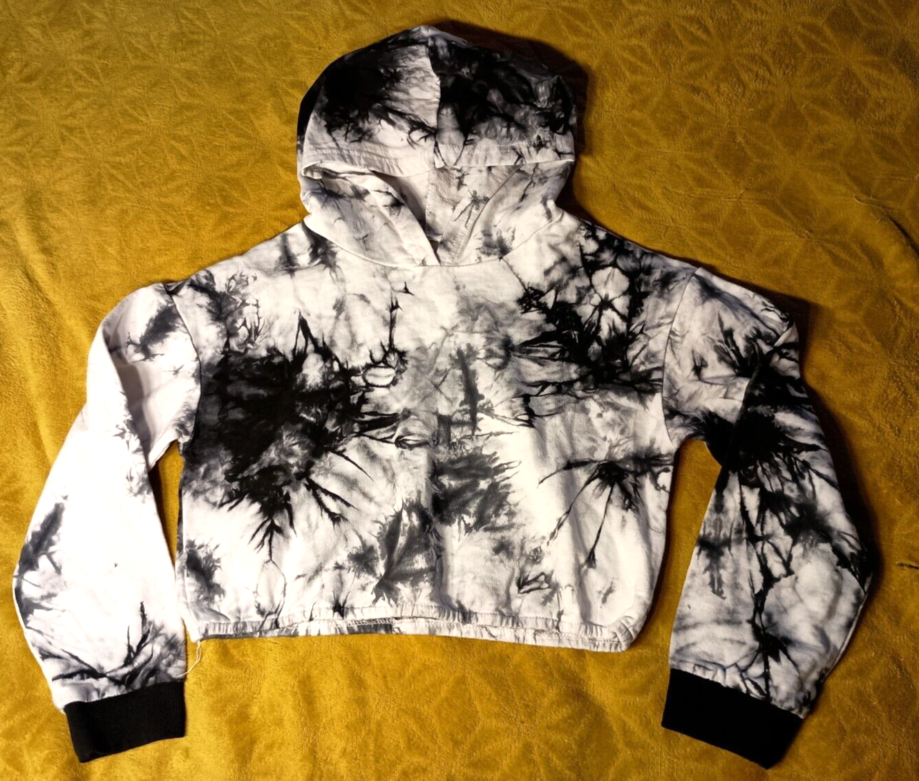 Picture 1 of 2