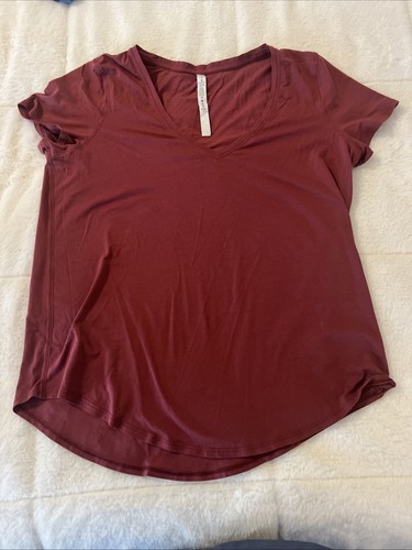 Lululemon Love Tee V Neck Short Sleeve Maroon Size 10 - Picture 3 of 6
