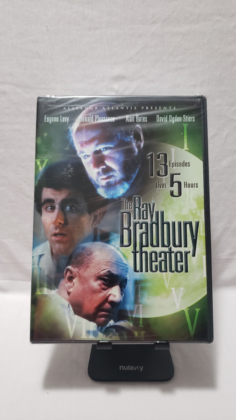 Picture 1,425 of 1,451