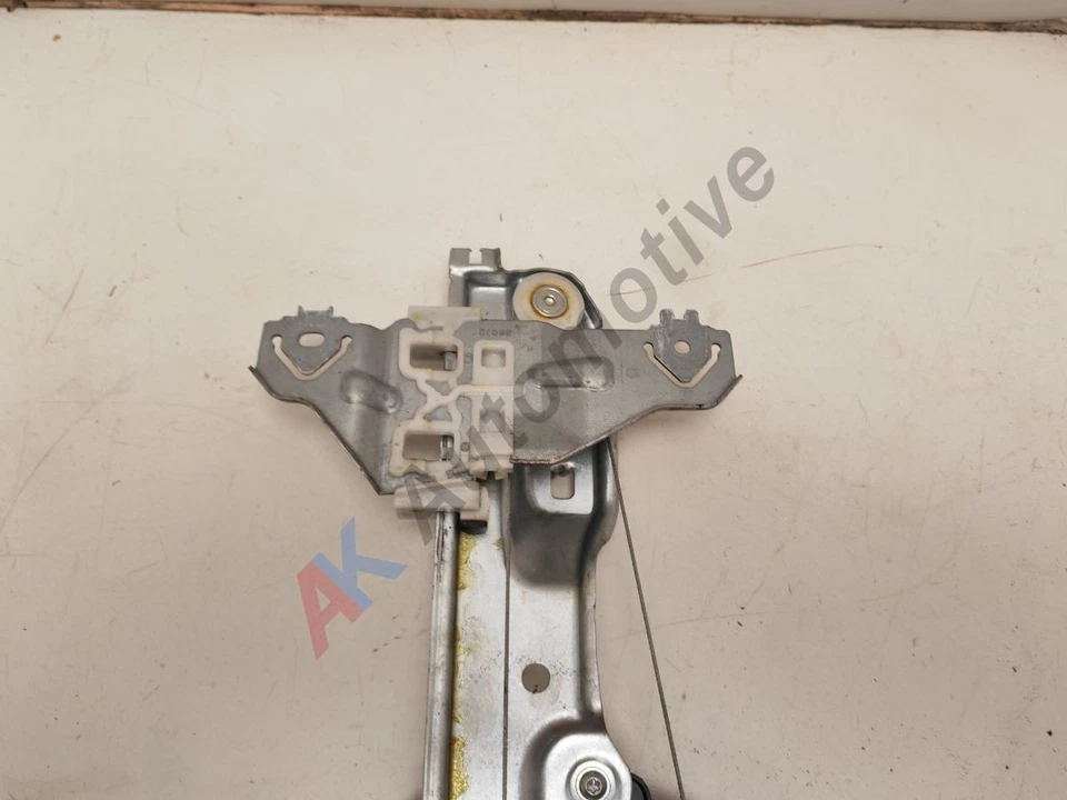 Renault Kadjar 2015-2022 Rear Window Regulator Right Drivers Offside - Image 3 of 4