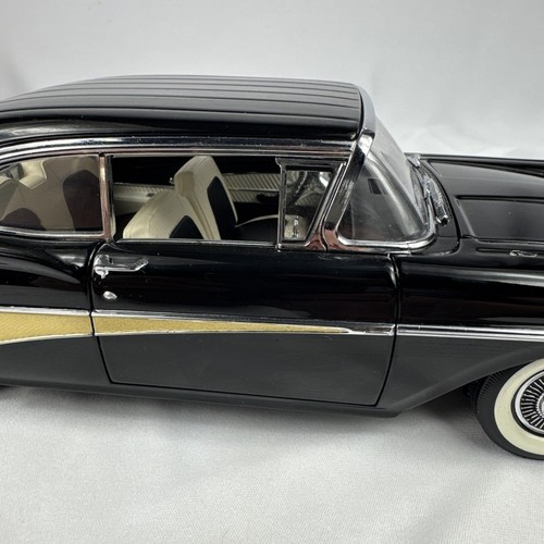 1958 Ford Fairlane 500 Sun Star Platinum 1:18 Scale Raven Black - 第 5/21 張圖片