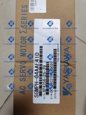 NEW Yaskawa SGMPH-04AAE41D Servo Motor Free Tax