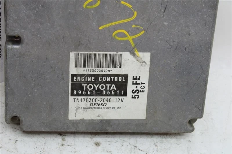 Computadora ECU ECM TOYOTA CAMRY 1998 98 AUTOMÁTICA 4 CILINDROS 8966106511 1079273 Foto 3 de 4