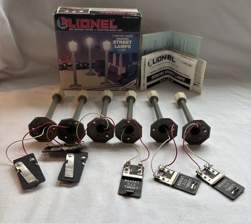 Vintage Lionel Operating Street Lamps (Set of 6) 6-12874 0 & 027 Gauge