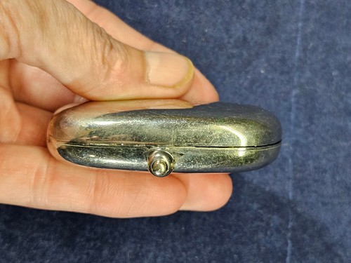 Antique Victorian Era Silver Plate Double Sovereign Coin Holder Case - Picture 8 of 10