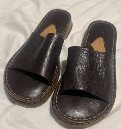 Born Sandalen Pantoletten Damen Größe 8/39 Braun Leder Komfortschuhe W9685 Niedriger Absatz