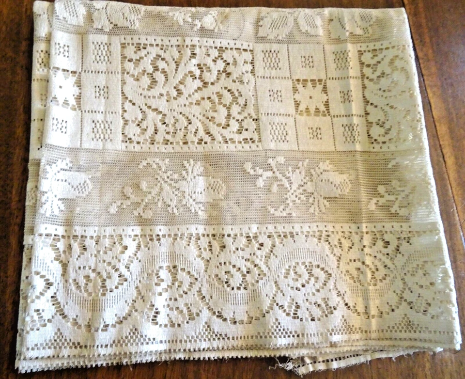 Dentelle des années 50/60 pour rideaux - 256 cm x 67 cm - Photo 4/4