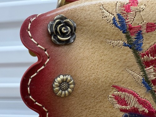 Patricia Nash Vitellia Lg Flap Prairie Rose bestickt Handtasche GELDBÖRSE SELTEN NEU MIT ETIKETT! - Bild 12 von 12