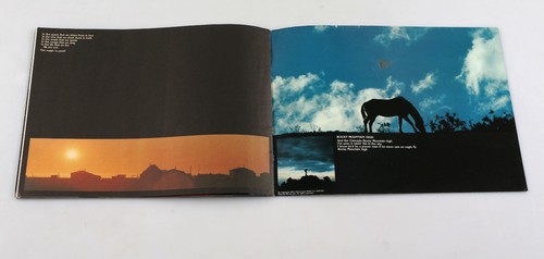 Libro ilustrado vintage del programa de recuerdos de John Denver Spirit Tour 1976 - Imagen 7 de 8