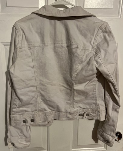 ST JOHN’S BAY Women’s White Stretch Jean Jacket Sz Medium With French Liner - Picture 10 of 12