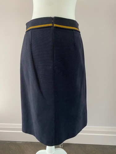 Dries Van Noten Black 'Micro-Corduory' like Kneelength Skirt (size 36) - Picture 3 of 6