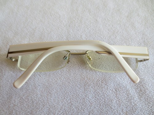 Specsavers Brillengestell beginnend mit dem Buchstaben H - Hamson, Horatio etc. - Bild 26 von 190