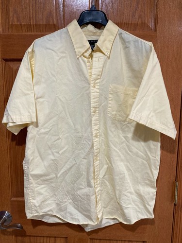 Lot of 2 CONSENSUS Men's L Button Down Dress Casual Short Sleeve Shirt Pocket - Picture 7 of 9