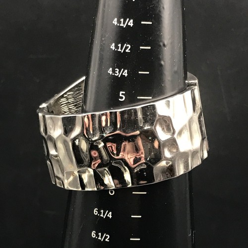 Vintage Geneva Platinum Watch 6964 Cow Cuff Bracelet Clear Crystal Sparkle New B - Picture 6 of 8
