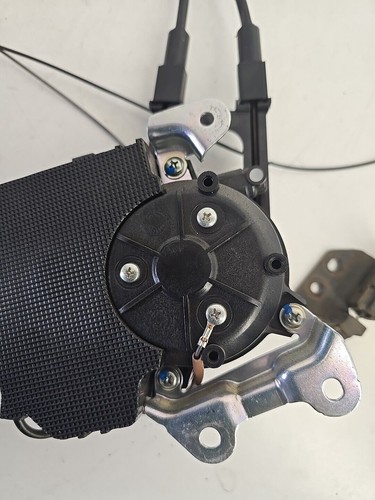 2011-2015 Toyota Sienna 426605-10200 Left Sliding Door Motor & Wire Set OEM - Picture 10 of 11