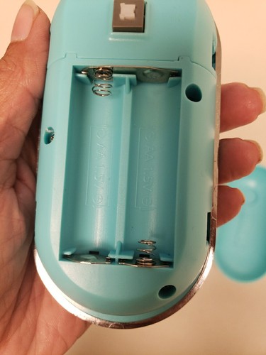 Kitchen Mama Mini ( 2 AA ) Auto Battery Powered Can Opener Easy to Use Teal - Picture 3 of 6