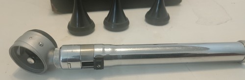 Oftalmoscopio vintage Wappler di produttori di cistoscopi americani funziona con batteria - Foto 5 di 19