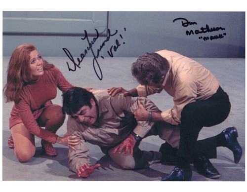 DEANNA LUND DON MATHESON DUAL SIGNED 8x10 PHOTO LAND OF THE GIANTS BECKETT BAS - Picture 1 of 2