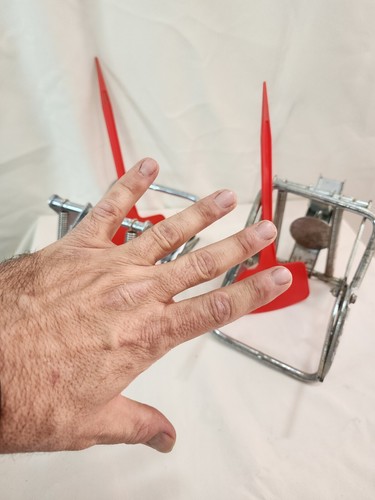 2-PK Mole Traps Galvanized Steel Mole Scissor Trap Reusable Mole Eliminator*READ - Picture 5 of 7