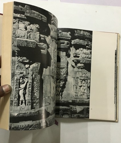 Lal, Kanwar: Temples And Sculptures Of Bhubaneswar. Delhi, 1970. 124p+ Plates - Imagen 12 de 12