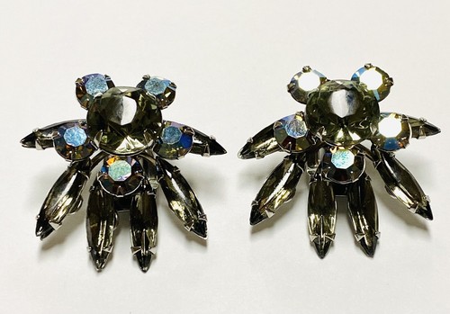 Vintage Runway Smokey AB Rhinestone Clip On Earrings - Picture 3 of 6