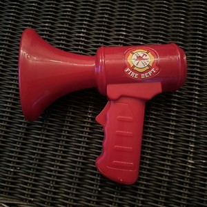 Firefighter Play Toy, Red Megaphone Bullhorn with Siren Sound