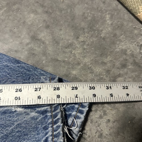 Vintage 90s Levis 501 Jeans Mens Sz 42-28 Button Fly Denim Made In Usa Mid Wash - Picture 6 of 10
