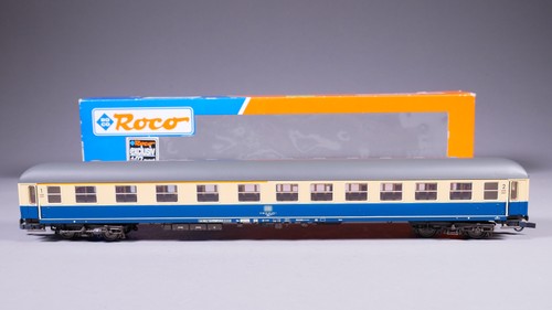 Vagón de tren rápido H0 DC Roco 44748 1/2. Kl. ABm 225 DB en EMBALAJE ORIGINAL #OD_189 | Zustand: Gebraucht