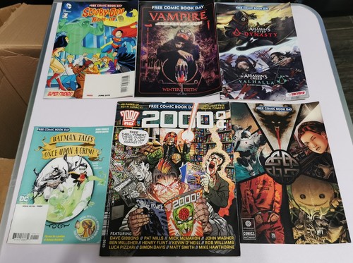 12x Batman Assasins Creed Scooby Doo 2000AD Pokemon Marvel Comic Book Collection - Bild 6 von 6
