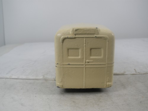 England Dinky Toys #253 Daimler Ambulance - Picture 6 of 11