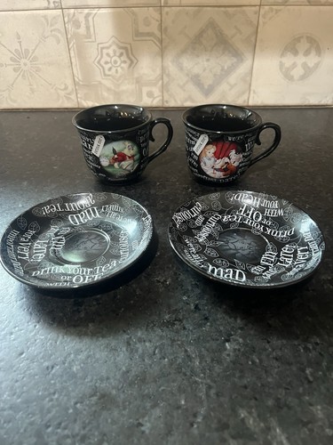 Juego de 2 tazas y platillos de té negro de Alicia en el país de las maravillas de los parques de Disney - Imagen 3 de 13