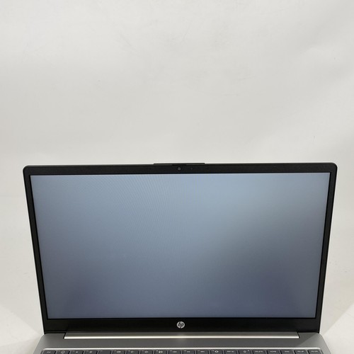 HP Laptop 15-fc0105nr HD 2.4 GHz Athlon Silver 7120U 8GB 256GB Very Good - READ - Afbeelding 5 van 13