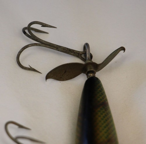 HEDDON VINTAGE SOS MINNOW LURE - WOOD - Picture 6 of 12