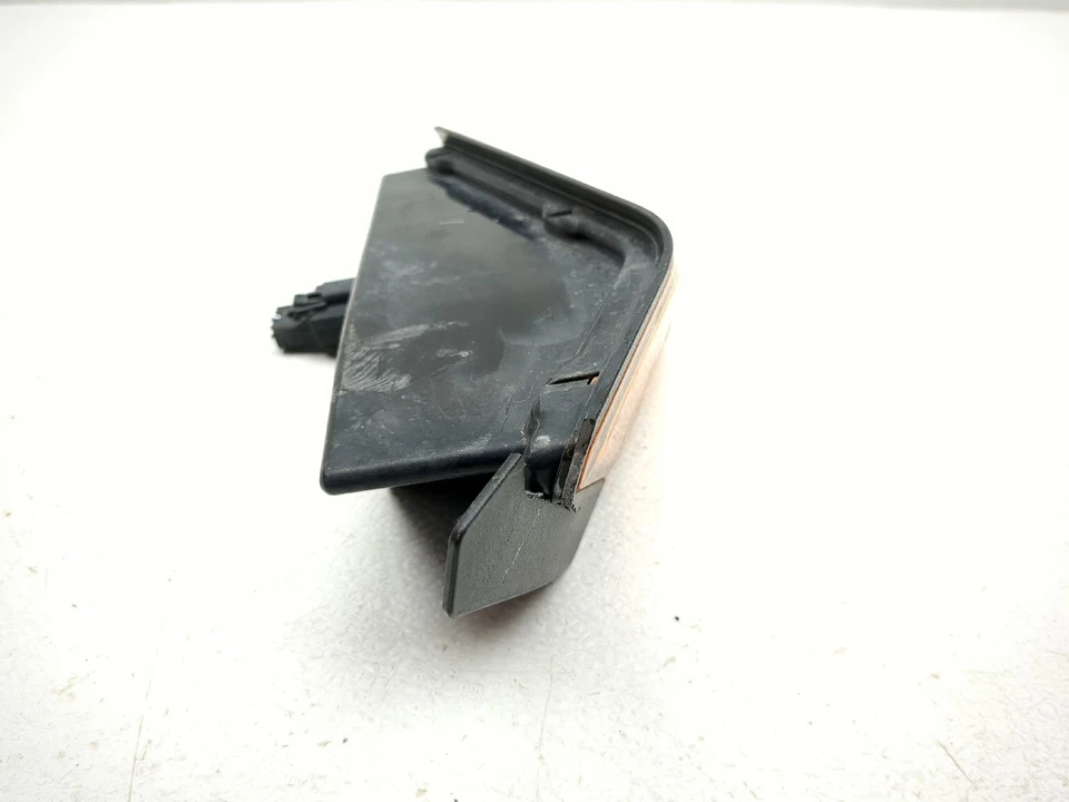 21-24 Polaris Slingshot S Right Turn Signal Flasher Indicator Light 2416249 - Image 3 of 4