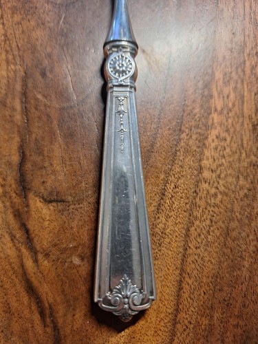 Durgin Sterling Pastry Server - Victorian Pattern - 8 5/8" - Picture 3 of 4