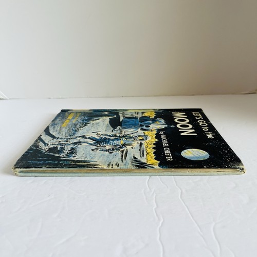 Vintage Children's "Let's Go To The Moon" Michael Chester 1965 Space Race - Picture 5 of 19