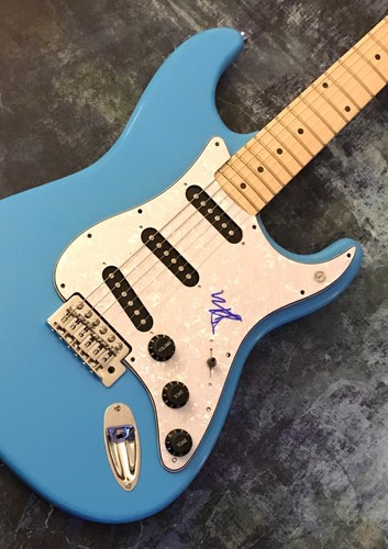 GFA Maneskin Band Beggin' Star * DAMIANO DAVID * Chitarra elettrica firmata COA - Foto 6 di 7