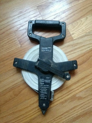 Mater Force 100ft. Open Reel Fiber Glass Measuring Tape w/Handle & Ground Spike - 第 1/1 張圖片